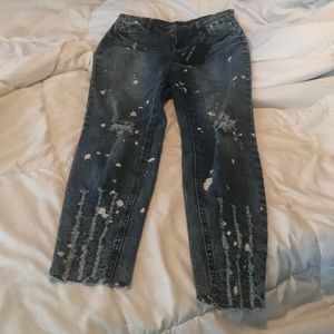 Distressed Jeans 👖